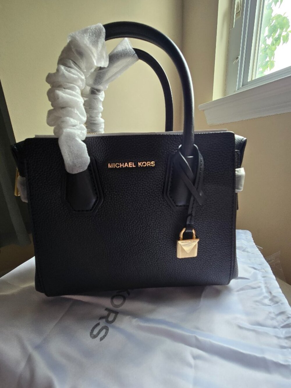 Michael Michael Kors Mercer black sm leather bag